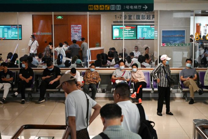 china’s-‘buy-chinese’-rules-squeeze-foreign-medical-equipment-suppliers