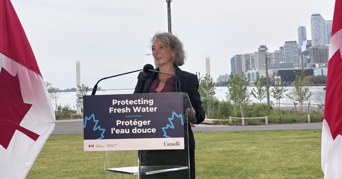 environment-minister-defends-low-profile-release-of-‘really-important’-climate-report