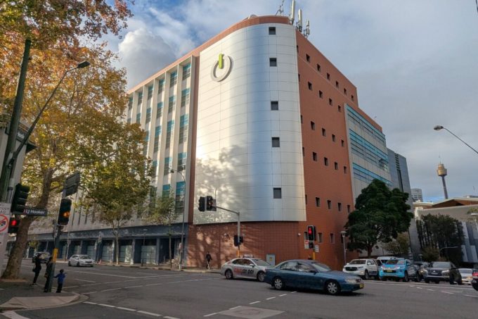 data-centre-boom-drives-business-investment-to-highest-share-of-gdp-since-2015:-report