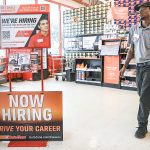 us-weekly-unemployment-claims-dip-as-layoffs-stay-low