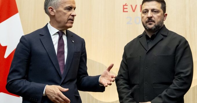ukraine’s-zelenskyy-set-to-meet-with-carney-in-calgary,-address-cabinet-in-banff