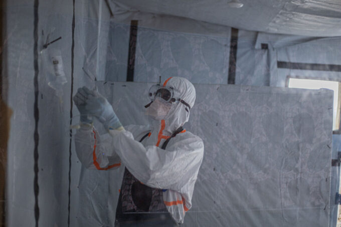 congo-ebola-cases-surpass-7,000-as-virus-spreads-to-new-province