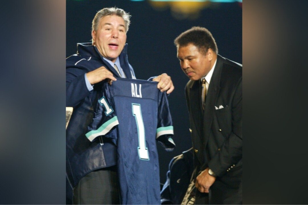 ‘capital-t-tough-guy.’-boxing-legend-george-chuvalo-remembered-for-his-resilience