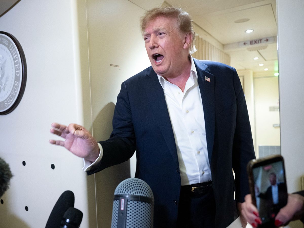 self-proclaimed-‘hoax-buster,’-trump-scoffs-at-warnings-about-ai-dangers