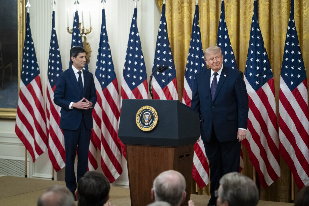 trump-calls-for-lower-rates-after-fed’s-first-hike-since-july-2023