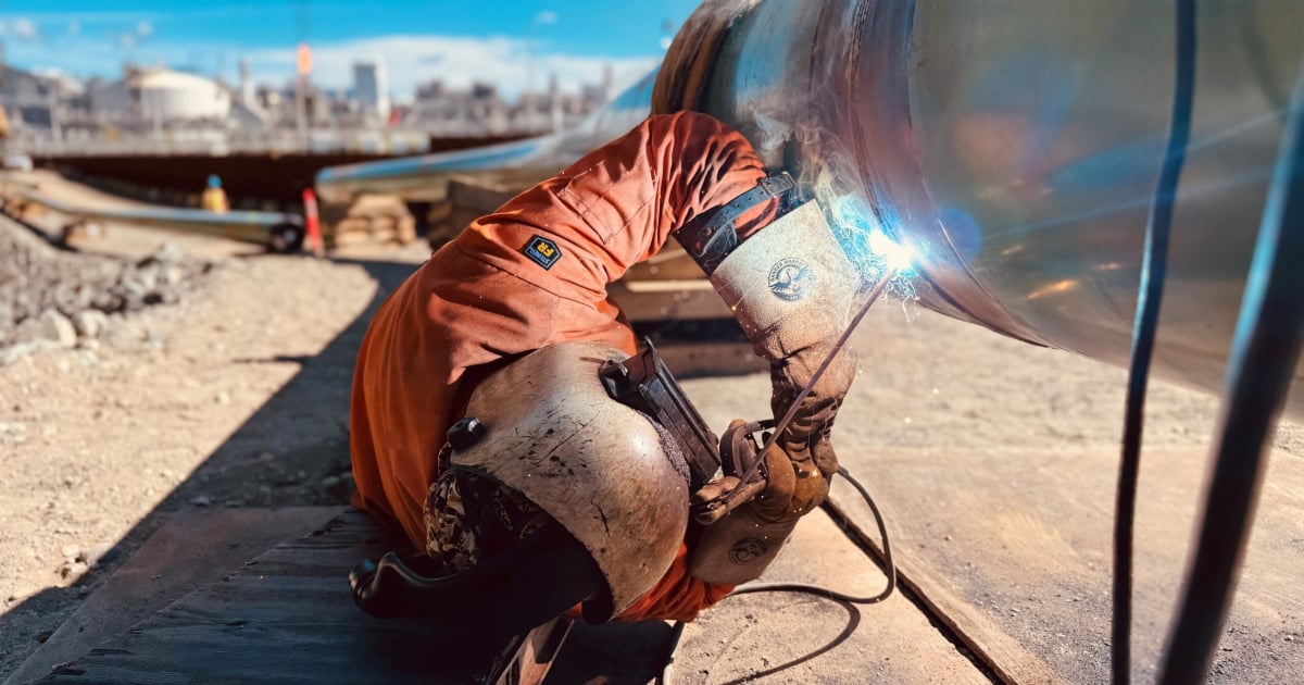 australian-gas-giant-signs-deal-for-lng-from-$30-billion-ksi-lisims-bc-megaproject