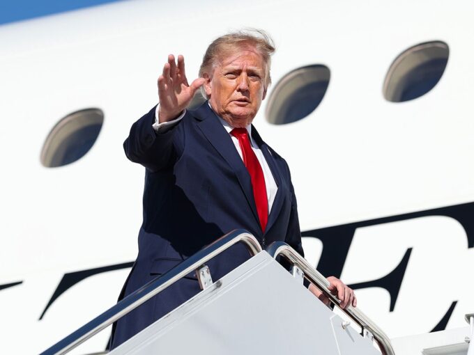 canadian-goods-banned-from-us.-government-purchases-in-escalating-trade-fight