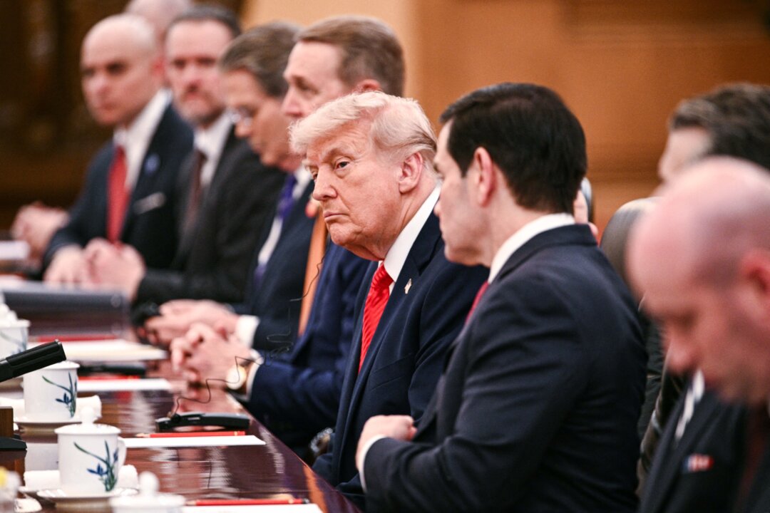 experts-urge-us,-china-to-prevent-rogue-ai-causing-nuclear-crisis
