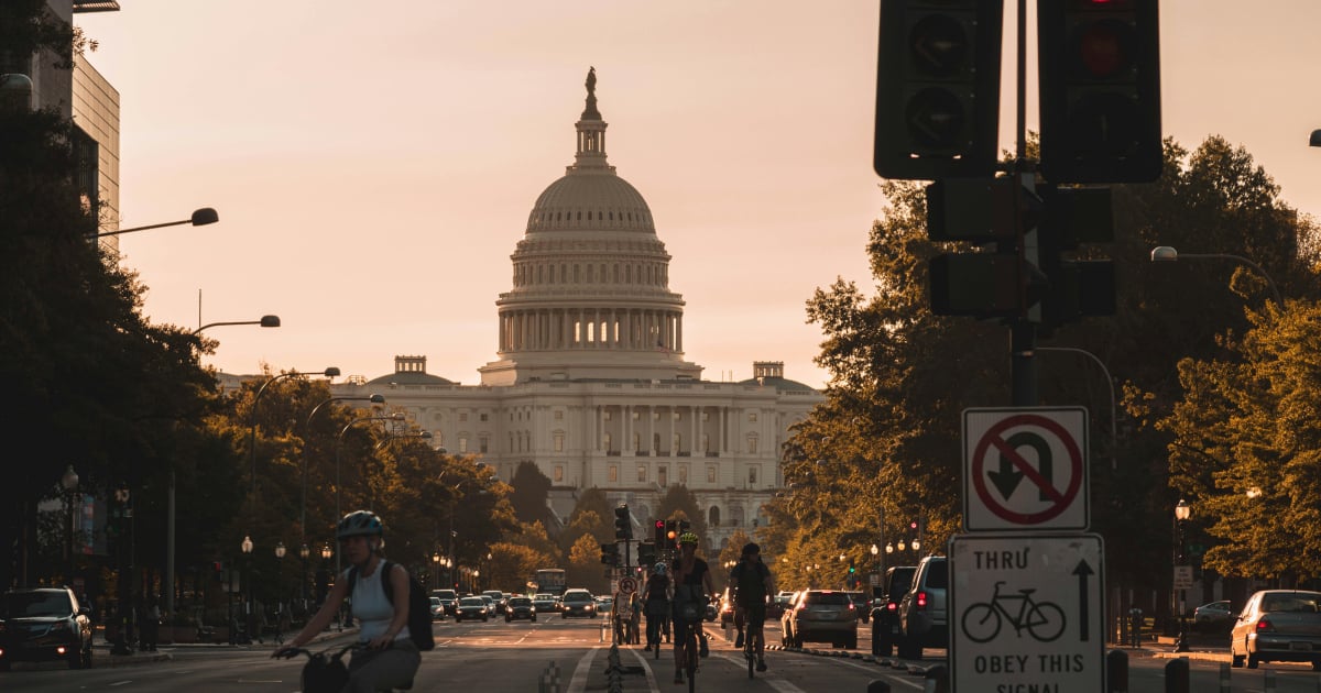us-house-passes-bill-that-could-squeeze-canada’s-russian-oil-loophole