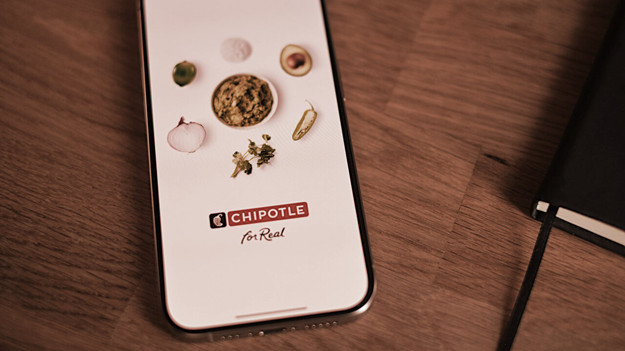 why-is-chipotle-now-working-with-the-cia-funded-palantir?