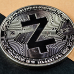 zcash-closes-on-$1,400-after-coinholders-vote-to-keep-bitcoin-style-halvings
