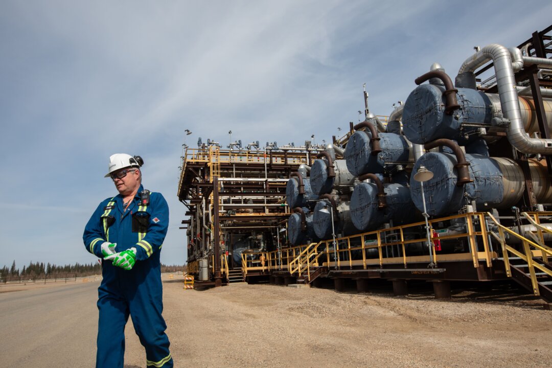 as-ottawa-woos-business-with-new-reforms,-observers-question-the-state’s-continued-hand-in-the-economy