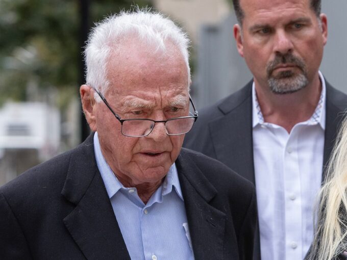 frank-stronach-won’t-have-to-go-to-jail,-judge-says,-after-dramatic-day-of-argument