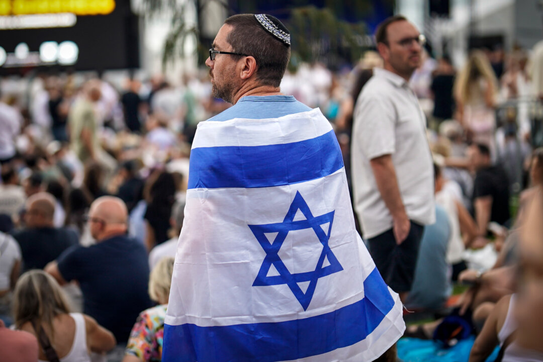australians-back-tougher-hate-laws,-but-doubt-they-would-be-enforced-fairly:-study