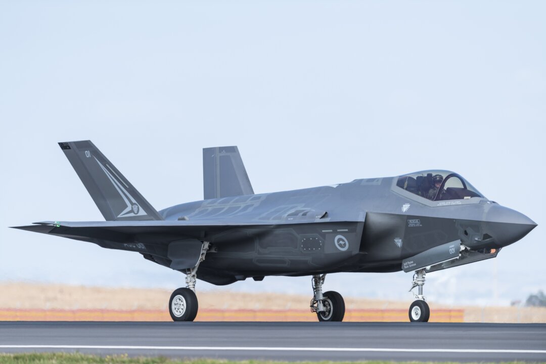 us-working-to-retrieve-missing-f-35-stealth-fighter-parts-reportedly-diverted-to-hong-kong