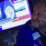 wall-street-review:-stocks-end-week-mixed-as-fed-shifts-focus-back-to-inflation