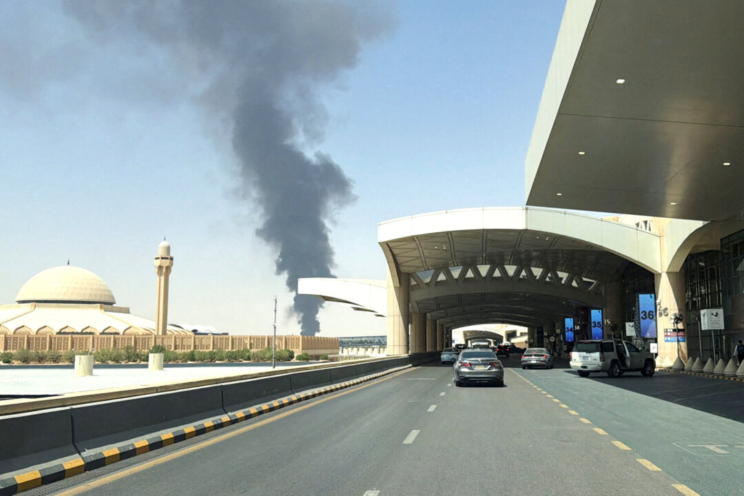 flames,-smoke-seen-near-riyadh-airport;-houthis-claim-attacks-on-saudi-capital