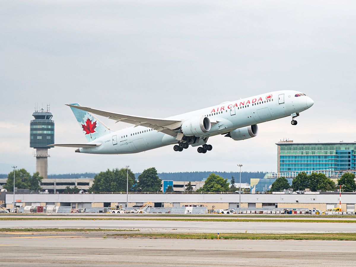 chris-selley:-hating-our-airports-is-just-what-canadians-do.-demanding-they-improve-isn’t