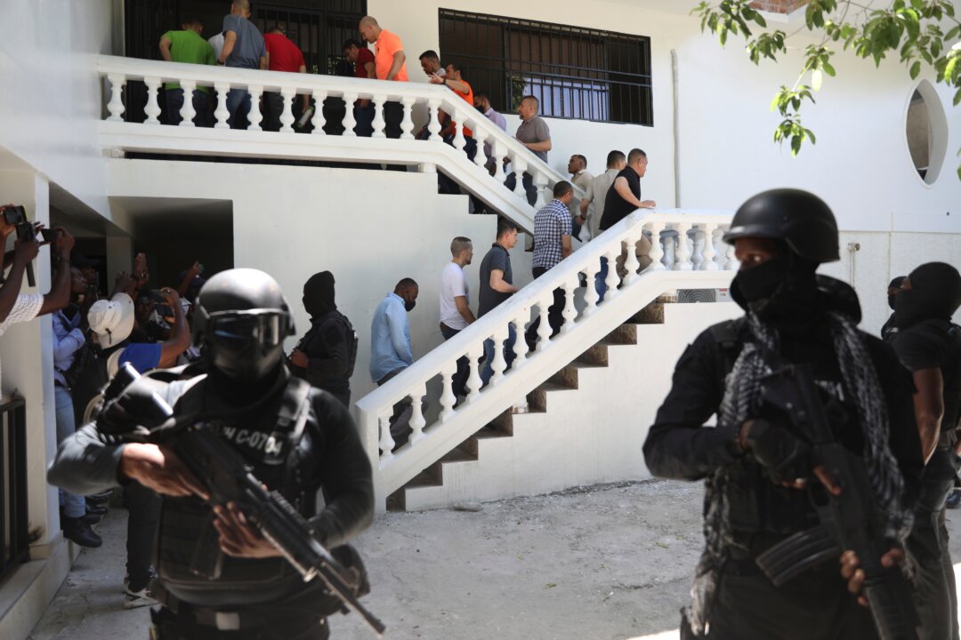 18-suspects-accused-in-the-july-2021-killing-of-haiti’s-president-being-extradited-from-haiti-to-us