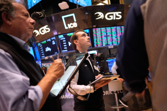 oil-prices-tumble-under-$100-per-barrel-as-trump-hints-at-reopening-talks-with-iran