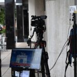 us.-networks-halt-trump-coverage-for-a-day,-after-white-house-bans-three-news-outlets