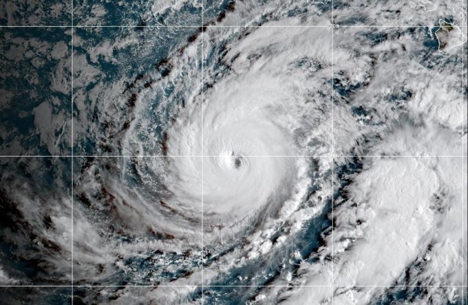 record-quiet:-still-no-atlantic-hurricanes-this-season