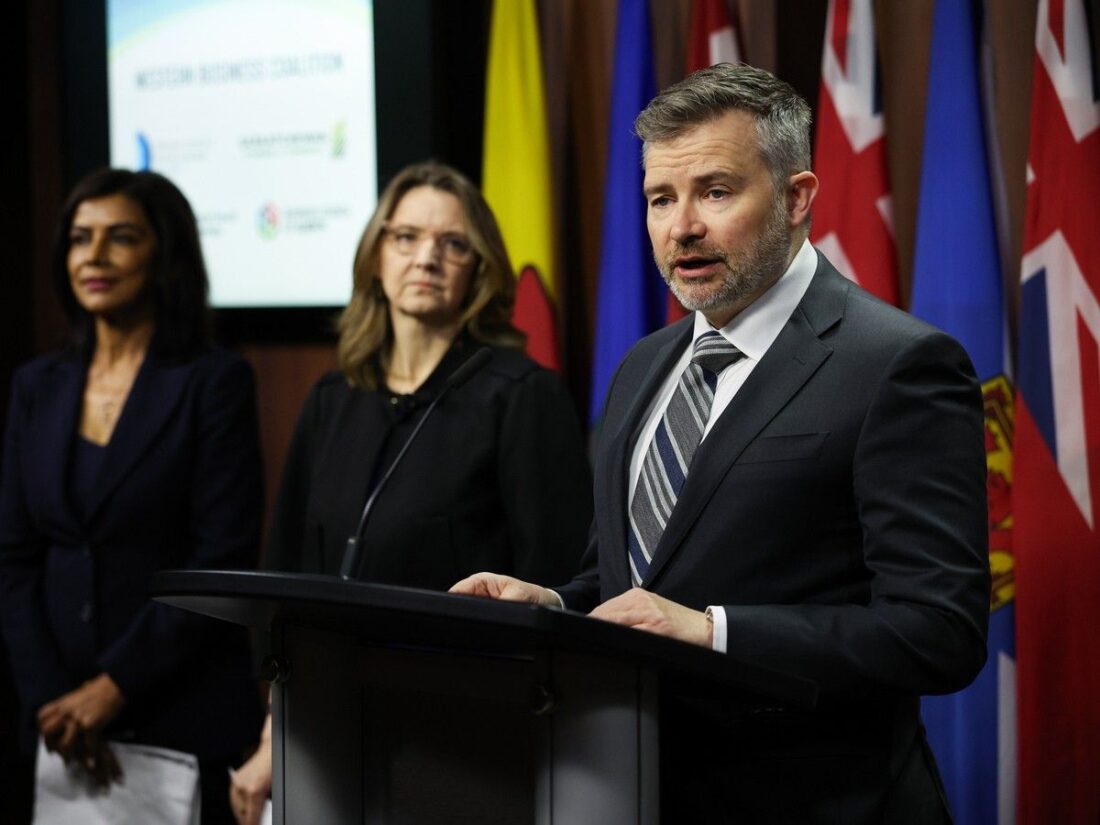 business-groups-applaud-the-liberal-government’s-bill-to-curb-work-stoppages-and-fast-track-project-approvals
