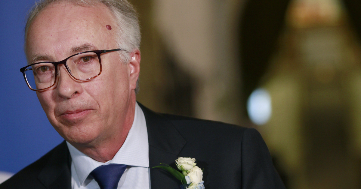 former-leader-invited-back-to-bc-conservative-caucus-as-election-prospect-looms