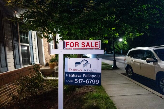more-us-homebuyers-apply-for-riskier-mortgages-as-interest-rates-top-7-percent