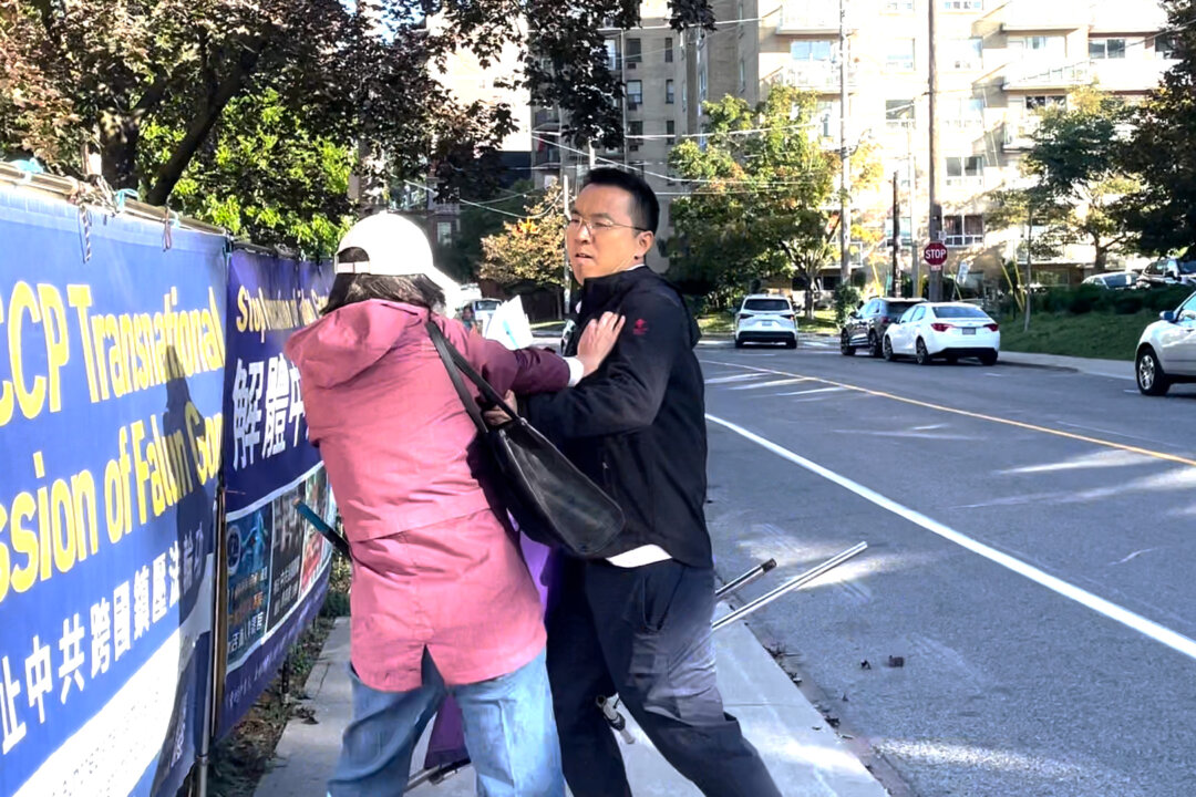‘i-will-kill-you’:-falun-gong-practitioner-attacked-outside-chinese-consulate-in-toronto