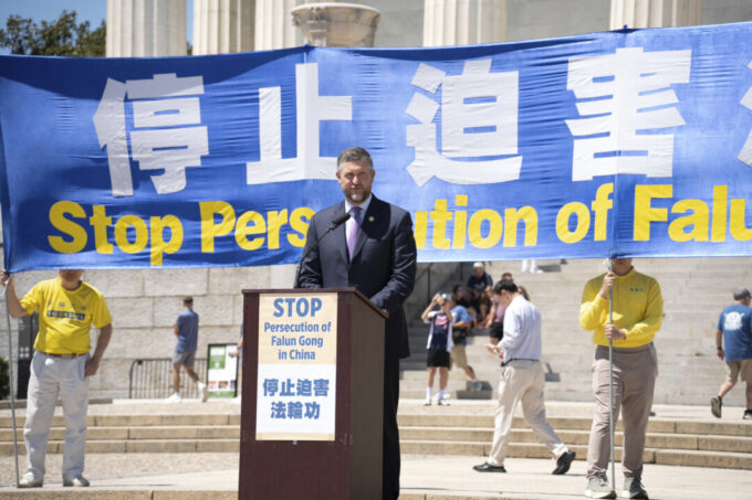 live-now:-rights-groups-rally-to-demand-end-to-ccp-persecution-during-xi’s-visit-to-washington