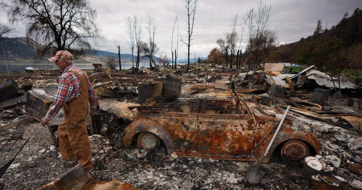 ‘god-cleaned-the-slate’:-ashes-pave-road-to-recovery-after-bc-wildfires