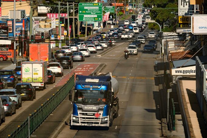 truck-drivers-pushed-to-the-brink-as-diesel-costs-soar
