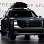 trump-says-new-auto-rules-aim-to-cut-car-prices,-boost-us-production