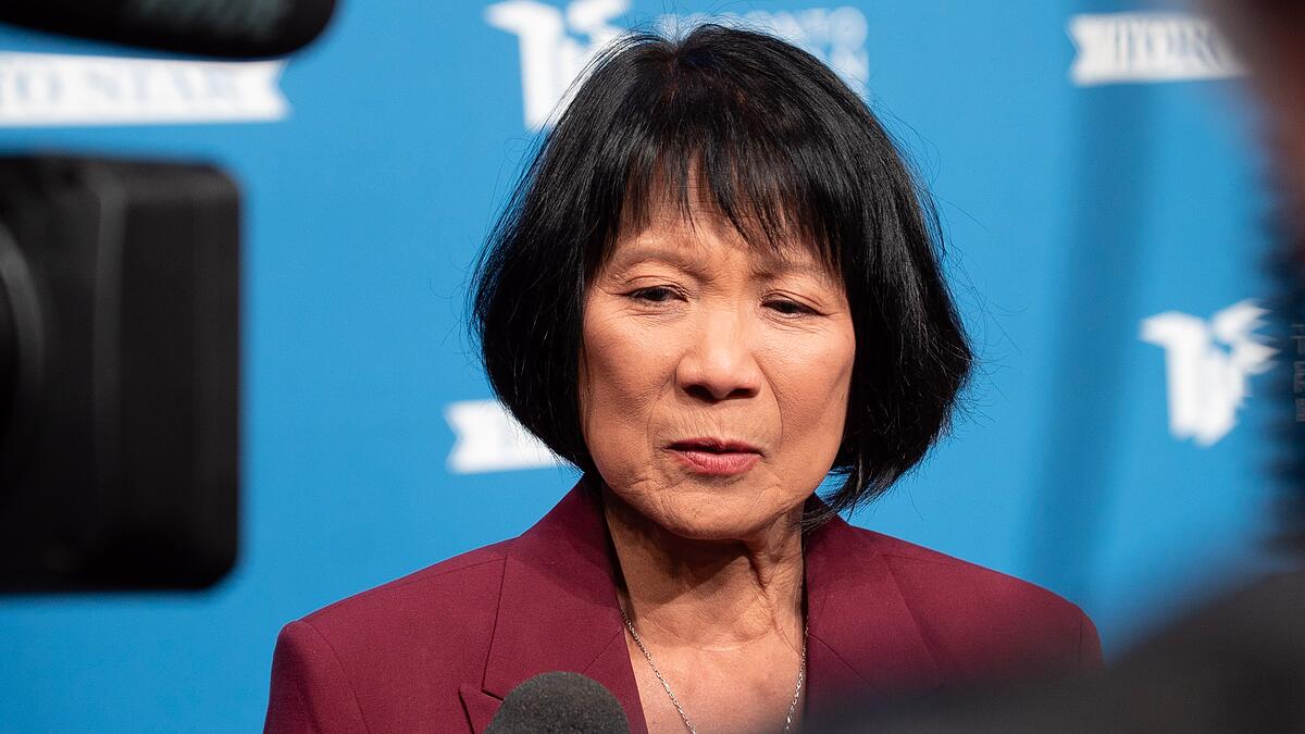 toronto:-chow-promises-$5.6m-for-seniors-as-bradford-says-he-will-cut-land-transfer-tax