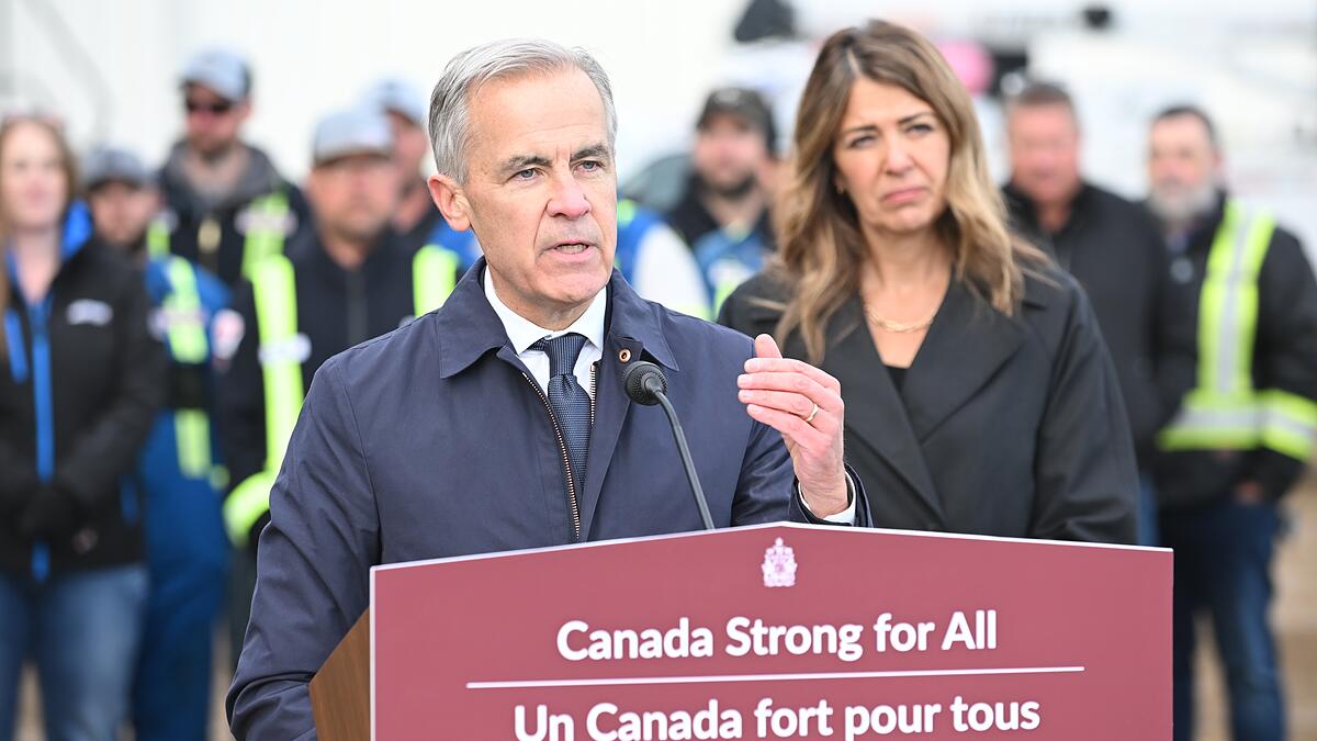 west-coast-oil-pipeline-gets-‘national-interest’-status-to-start-construction-next-year
