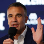 south-australian-premier-urges-schools-to-teach-ai,-defends-$3-million-inquiry