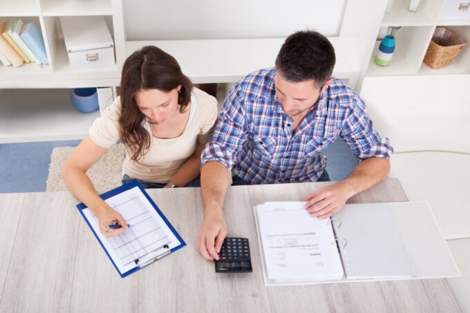 mid-career-check-in:-how-much-should-you-really-have-in-your-401(k)-at-35?
