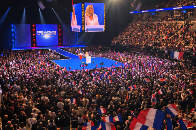 le-pen-launches-presidential-run-in-locked-down-orleans-as-police-keep-far-left-militants-at-bay